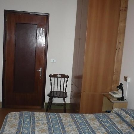 Hotel Beau Sejour Giampietro Andrea Sarre Pokój zdjęcie
