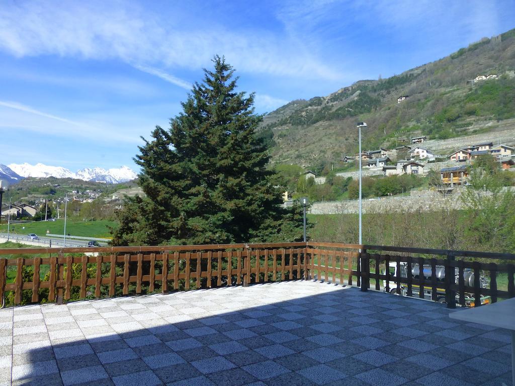 Hotel Beau Sejour Giampietro Andrea Sarre Zewnętrze zdjęcie