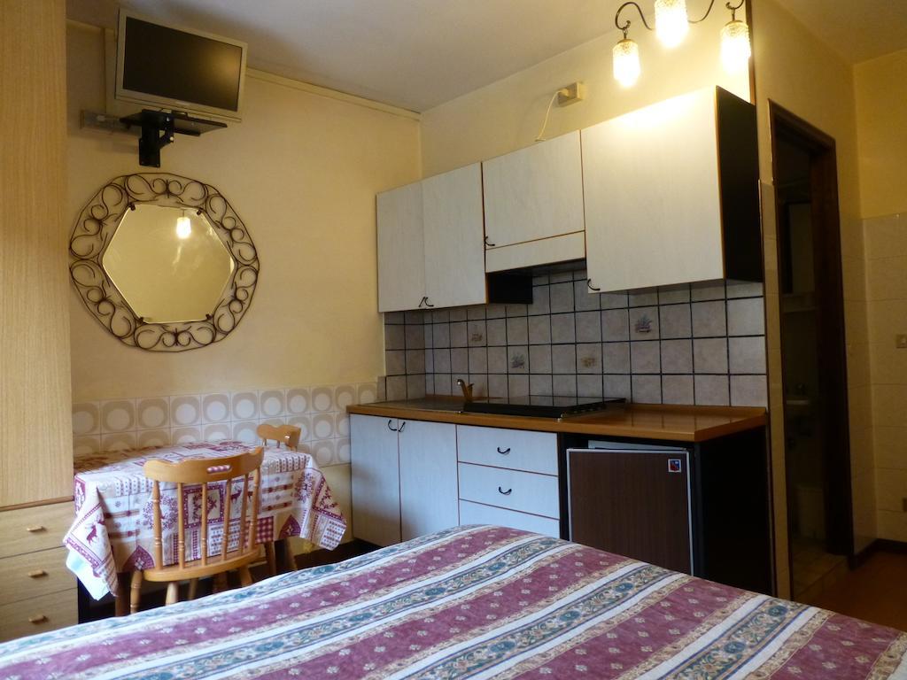 Hotel Beau Sejour Giampietro Andrea Sarre Zewnętrze zdjęcie